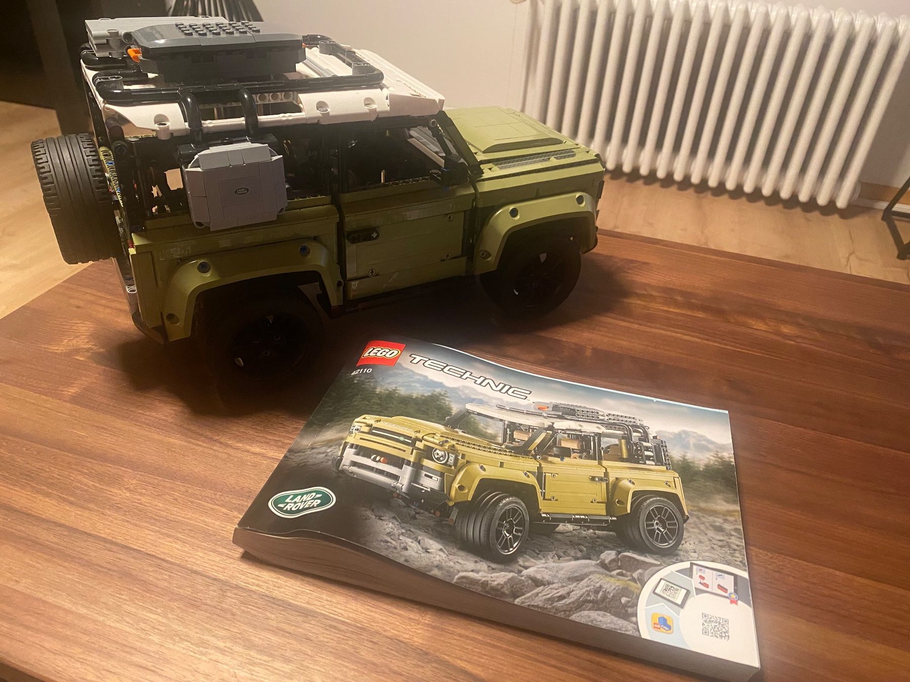 Lego Baukästen: Lego Technic - Land Rover Defender, 42110 – Gebraucht aus Brittnau von