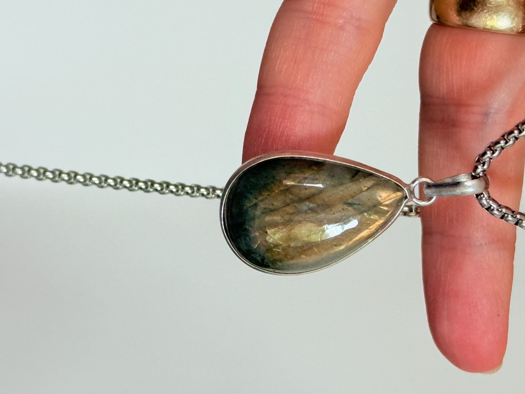 Colliers: Collier avec Labradorite – Neuf avec emballage d'origine à Genève par AWWA 4