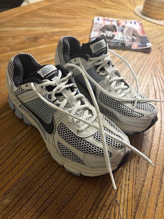 Damenschuhe: Nike Vomero 5 hellblau Gr.39 – Gebraucht aus Weingarten-Kalthäusern von Nonino01 3