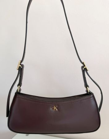 Calvin Klein Schultertasche, bordeauxrot