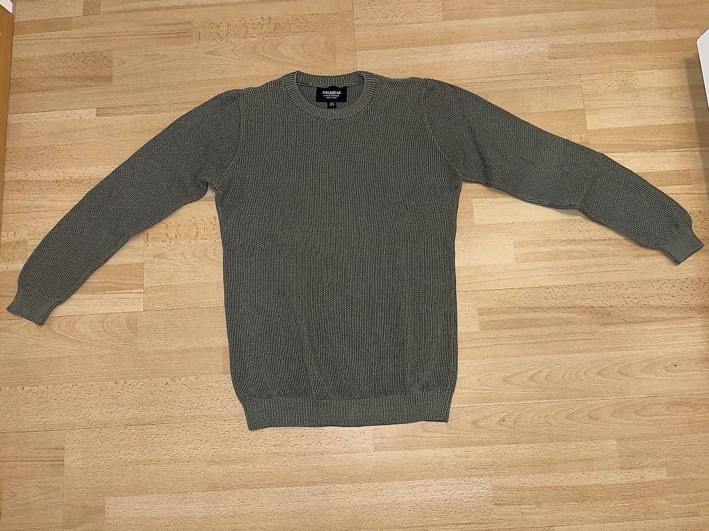 Pull&Bear Pulls & Sweat-shirts: Pull & Bear Pullover – Neuf (Voir description) à Wallisellen par dpn_zlh9