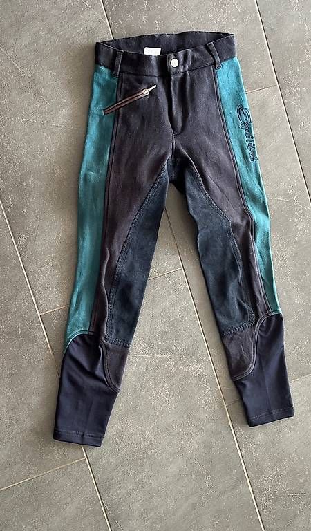 Hosen: Reithose Equilibre 152 – Gebraucht aus St. Gallen von steppenpferdchen