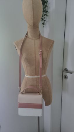Wunderschöne Handtasche..🌷