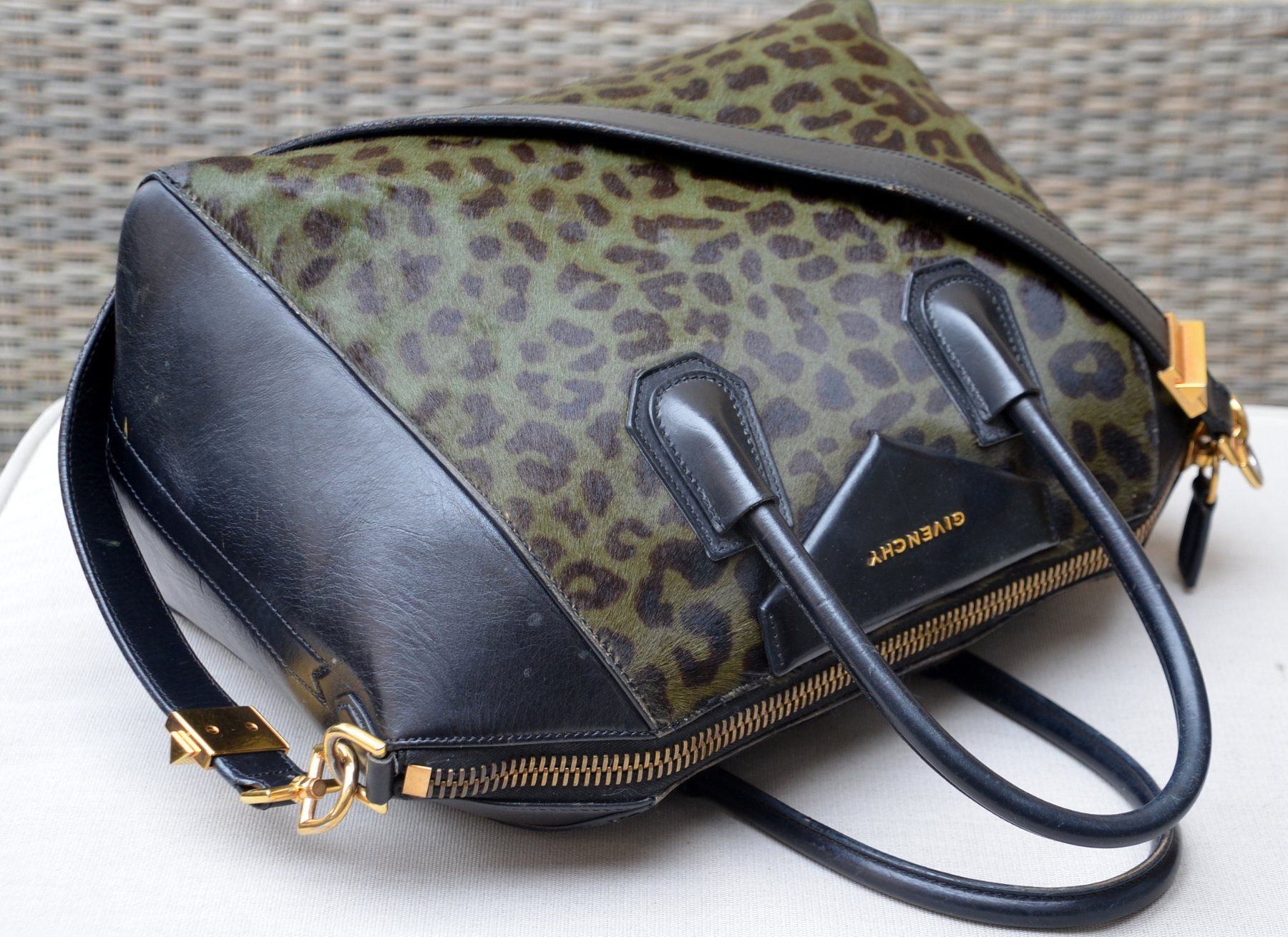 Givenchy Borse da donna: Givenchy Antigona Tasche / sac – Difettoso da Collonges venduto da arashee 4