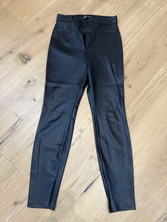 Kunstlederhose zara gr m