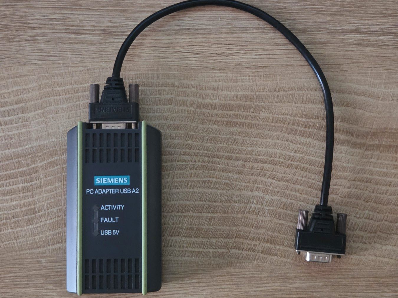 Siemens Laufwerke & Adapter: Siemens SIMATIC S7 PC Adapter A2 6GK1571-0BA00-0AA0 – Gebraucht aus Basel von specs
