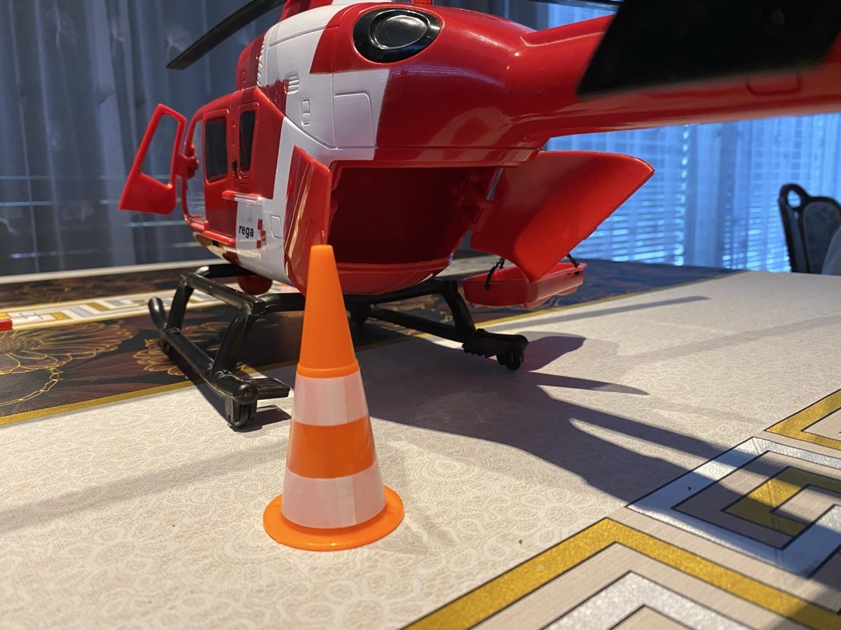 Modellbausätze & Standmodelle: Rega Helikopter – Gebraucht aus St. Margrethen SG von Alfista_159 4