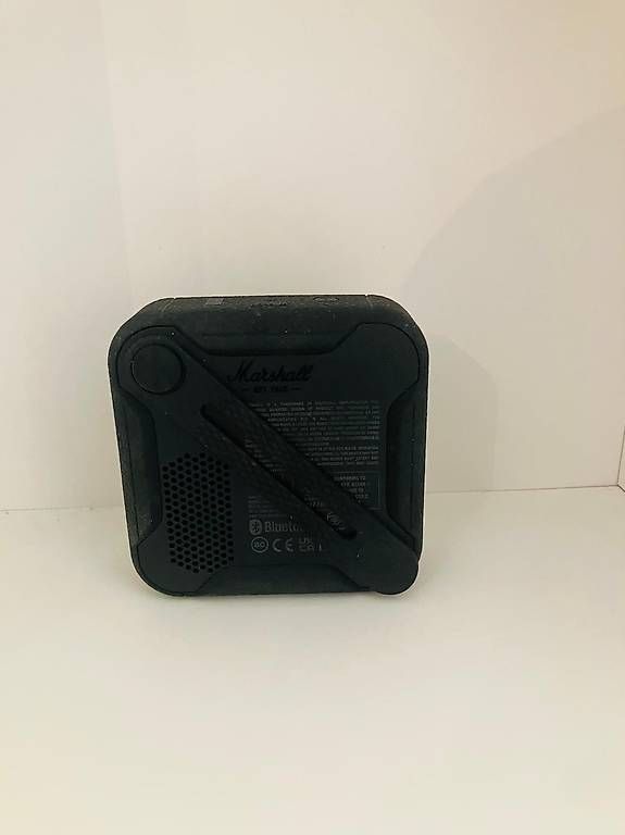Lautsprecher: Marshall-Bluetooth-Lautsprecher, verkauft mit Ladekabel. – Gebraucht aus Zürich von lam_8mxt 2