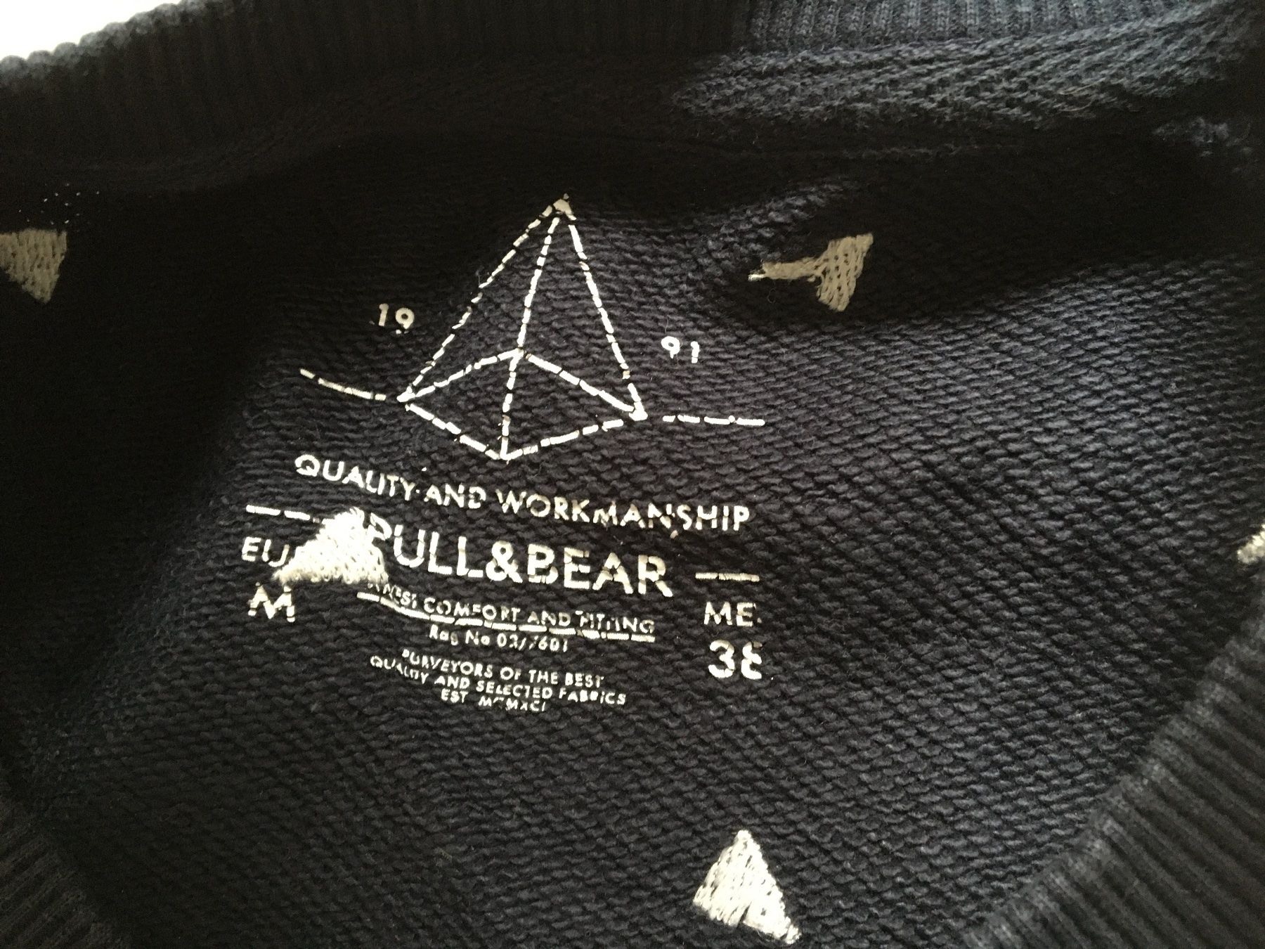 Pullover & Sweatshirts: Pullover 38 – Gebraucht aus Arth von Vrecam51 2