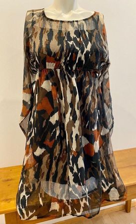 Schönes Kleid für den Herbst in Gr. 36