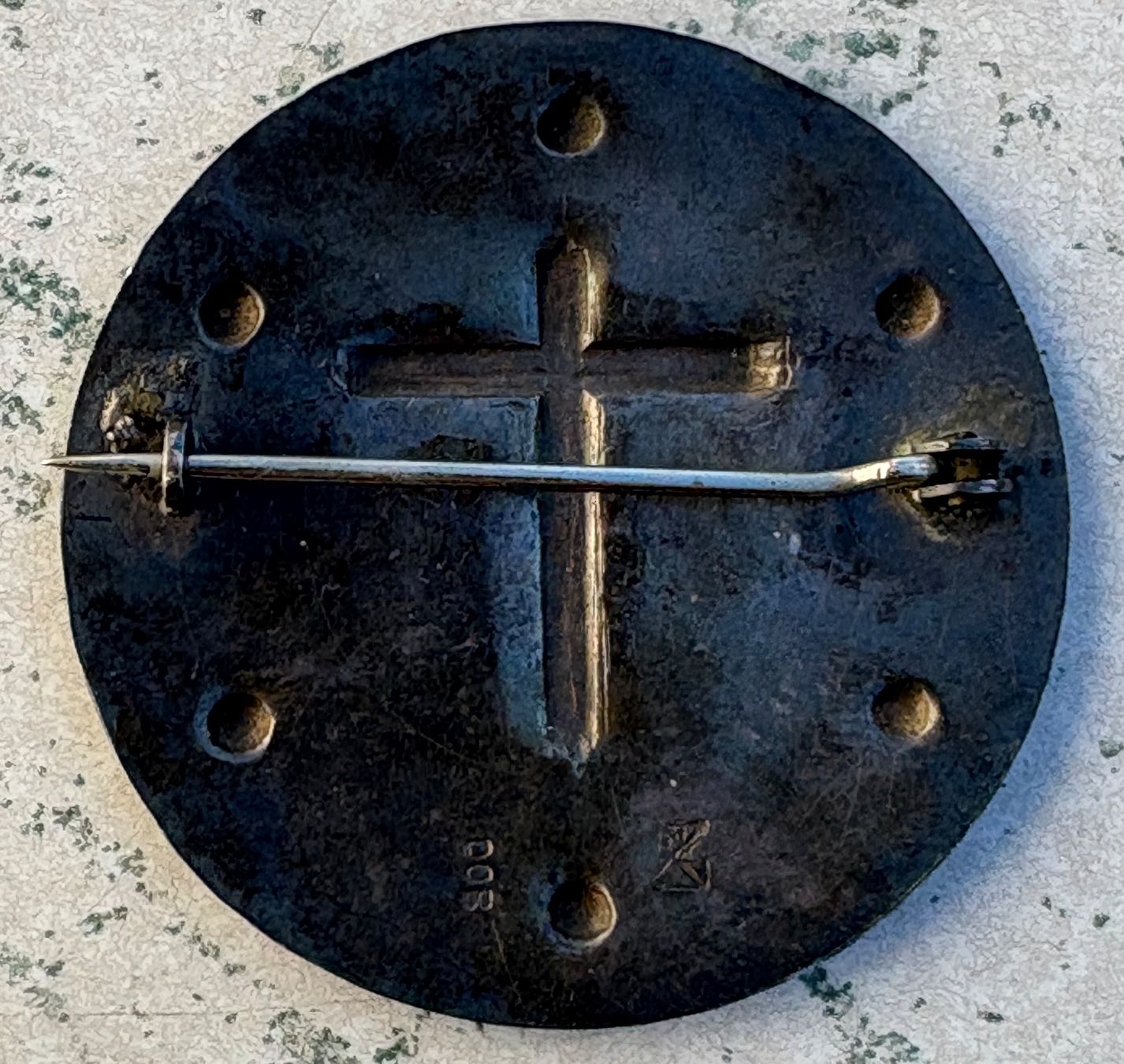 Spille & Fermagli: Brosche Kreuz rund 800 Silber – Usato da Bern venduto da Smintheus 1