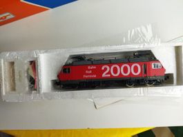 E-Lok Re 4/4 IV "2000" rot der SBB von Roco H0,GS, Fabrikneu