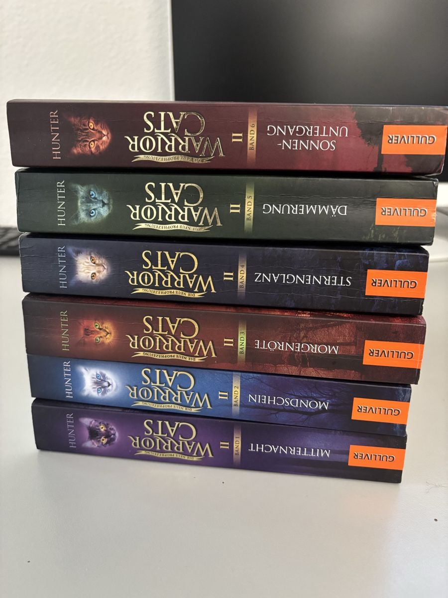 Libri: Warrior Cats Staffel 2 komplett – Usato da Hunzenschwil venduto da ede_h8tt