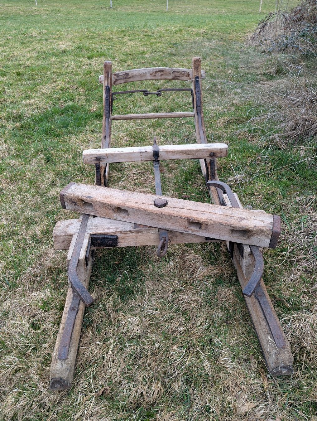 Slitta: Antiker Holzschlitten – Usato da Spiez venduto da LizzWyzz 1