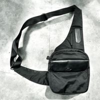 Sac bandoulière LEVRIERO en nylon et cuir noir