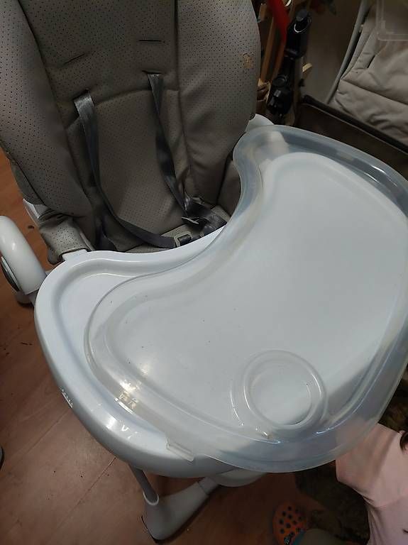 Hochstühle: Chaise haute bébé – Gebraucht aus VUISTERNENS-DEVANT-ROMONT von Wobbe88 2