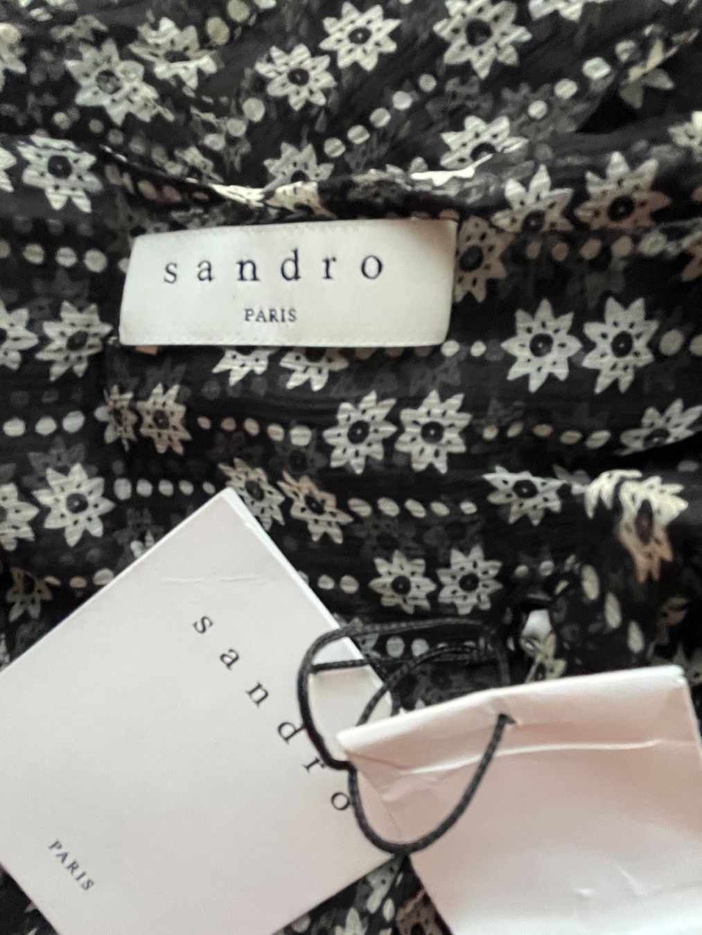 Sandro Vestiti: WoW Kleid von Sandro 100% Seide  - neu - – Nuovo (secondo la descrizione) da Jona venduto da vanessasupermarket20 6