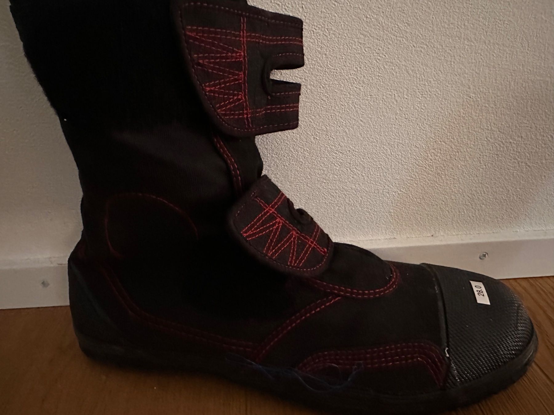 Herrenschuhe: Japanische Stahlkappenschuhe 44 – Neu (gemäss Beschreibung) aus Schinznach-Dorf von KuefErer 2