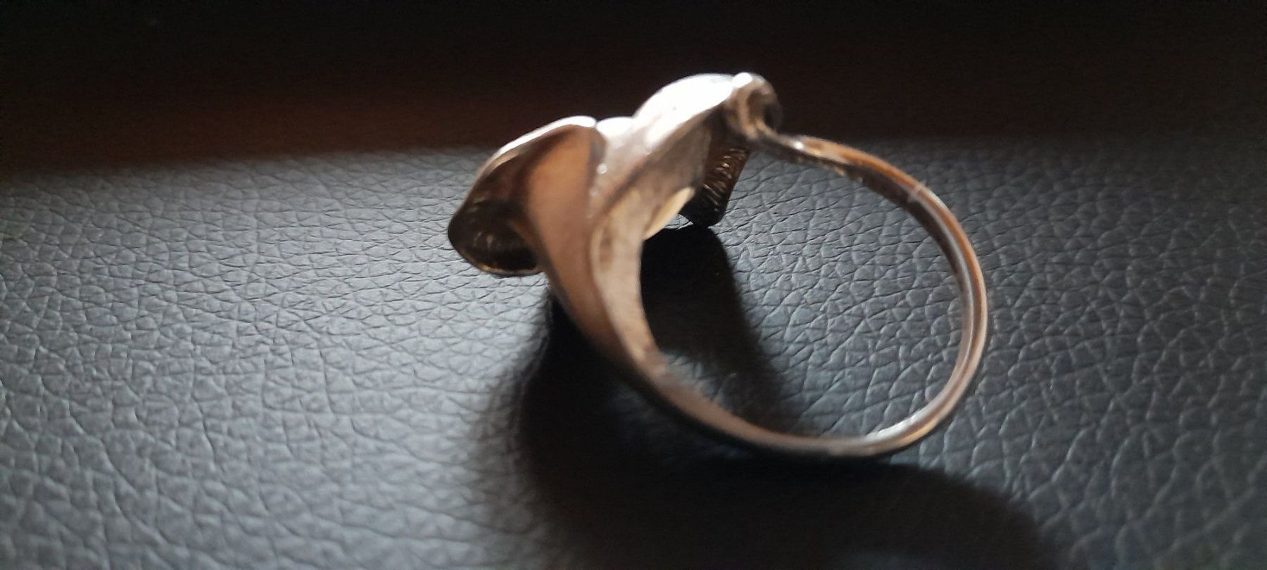 Anelli: Ring silber, Blütenform mit weisser Perle – Usato da Eschlikon TG venduto da son_fh5s 4