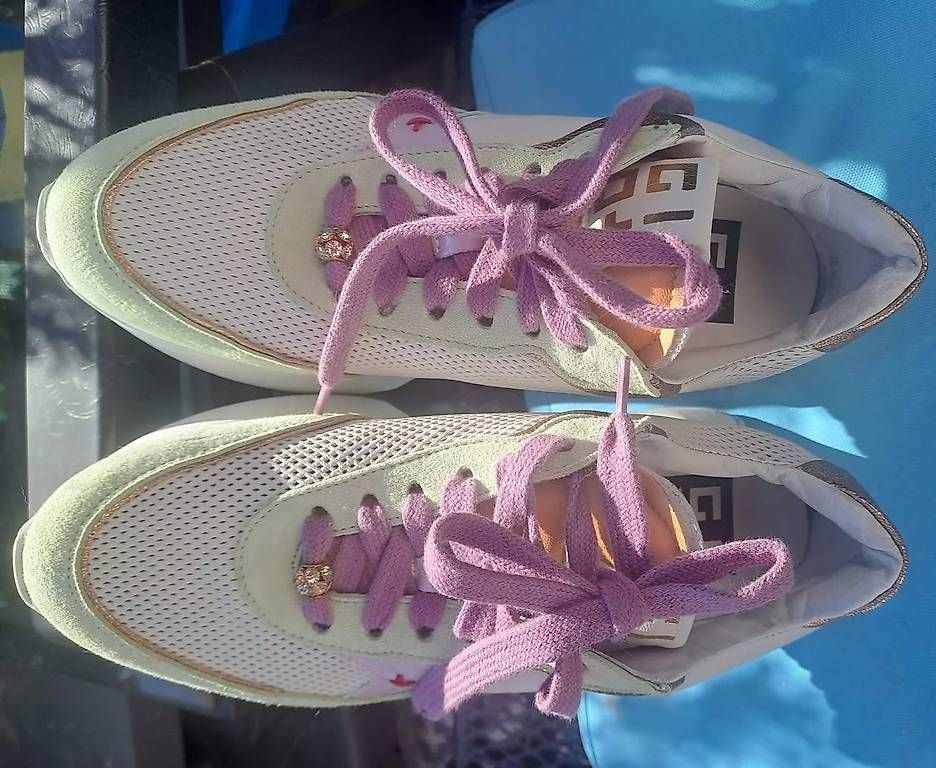 Scarpe da donna: Sportschuhe 41 Gio+Stil – Usato da Seewen SO venduto da wit_6lph 1