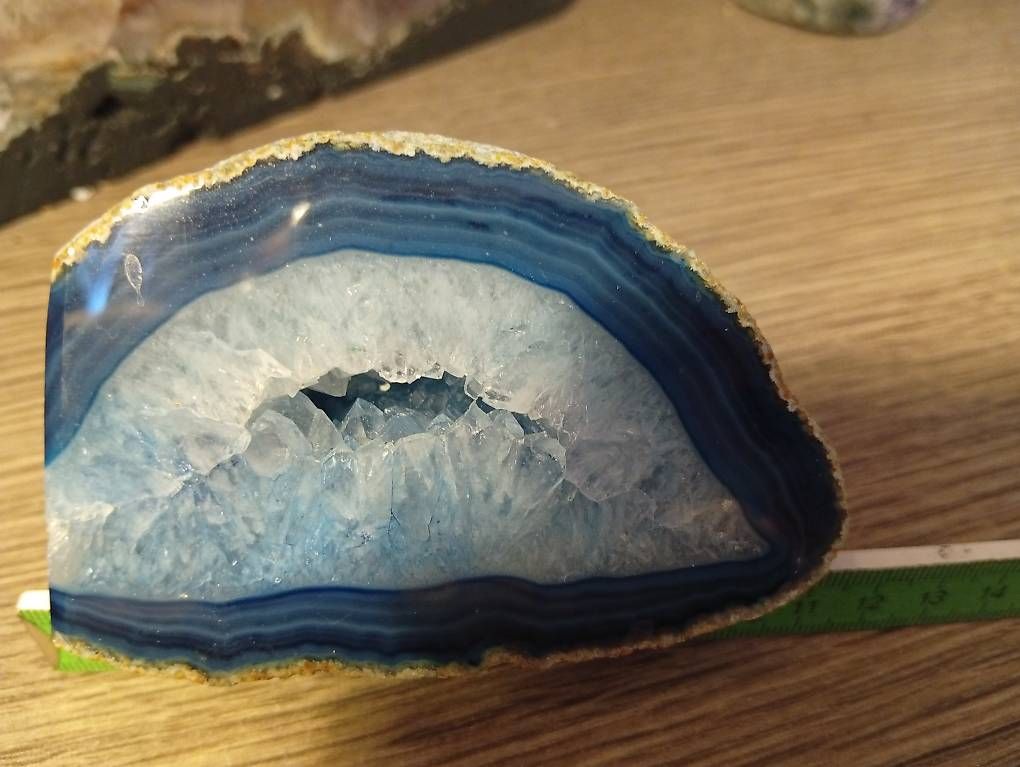 Minerali & Pietre curative: Geode agata blu – Usato da Vezio venduto da 41181 1