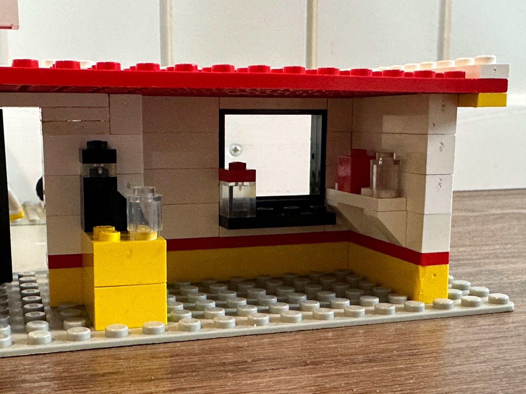 Lego Baukästen: Lego Shell Garage Set 377 – Gebraucht aus Belp von  6