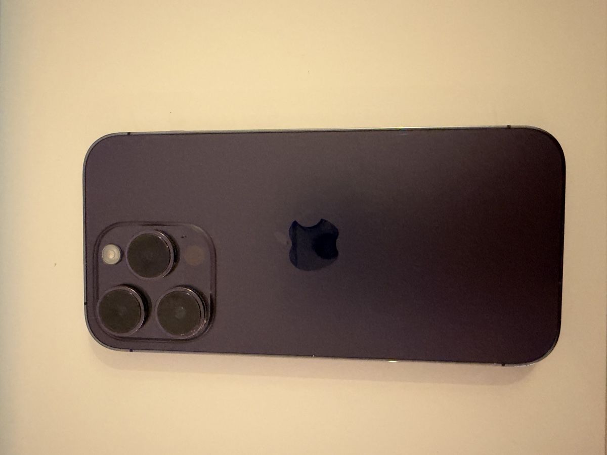 Apple Telefoni cellulari / Smartphones: Iphone 14 Pro – Usato da Wangs venduto da emali 1