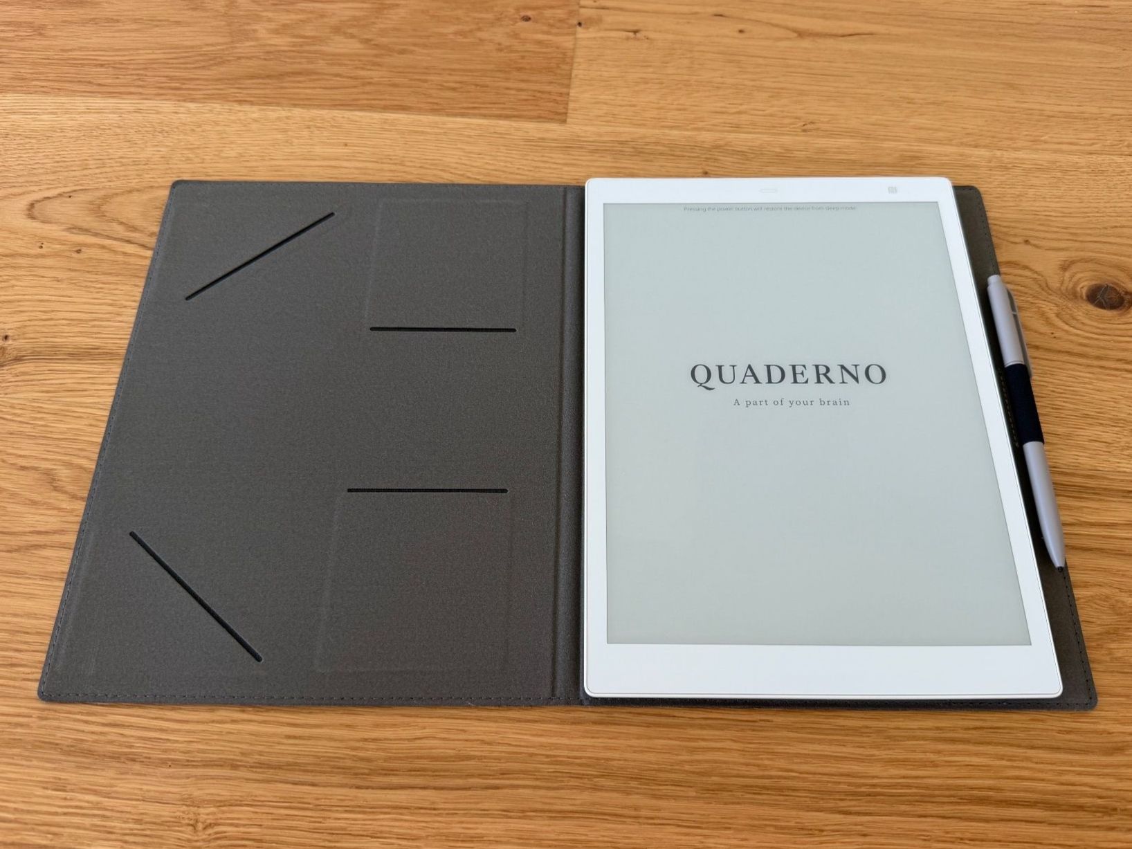 Fujitsu Tablet PC: Fujitsu Quaderno A5 10.3 Zoll e-Paper / e-Reader mit Stift – Nuovo (secondo la descrizione) da Brunnen venduto da Soho3Q