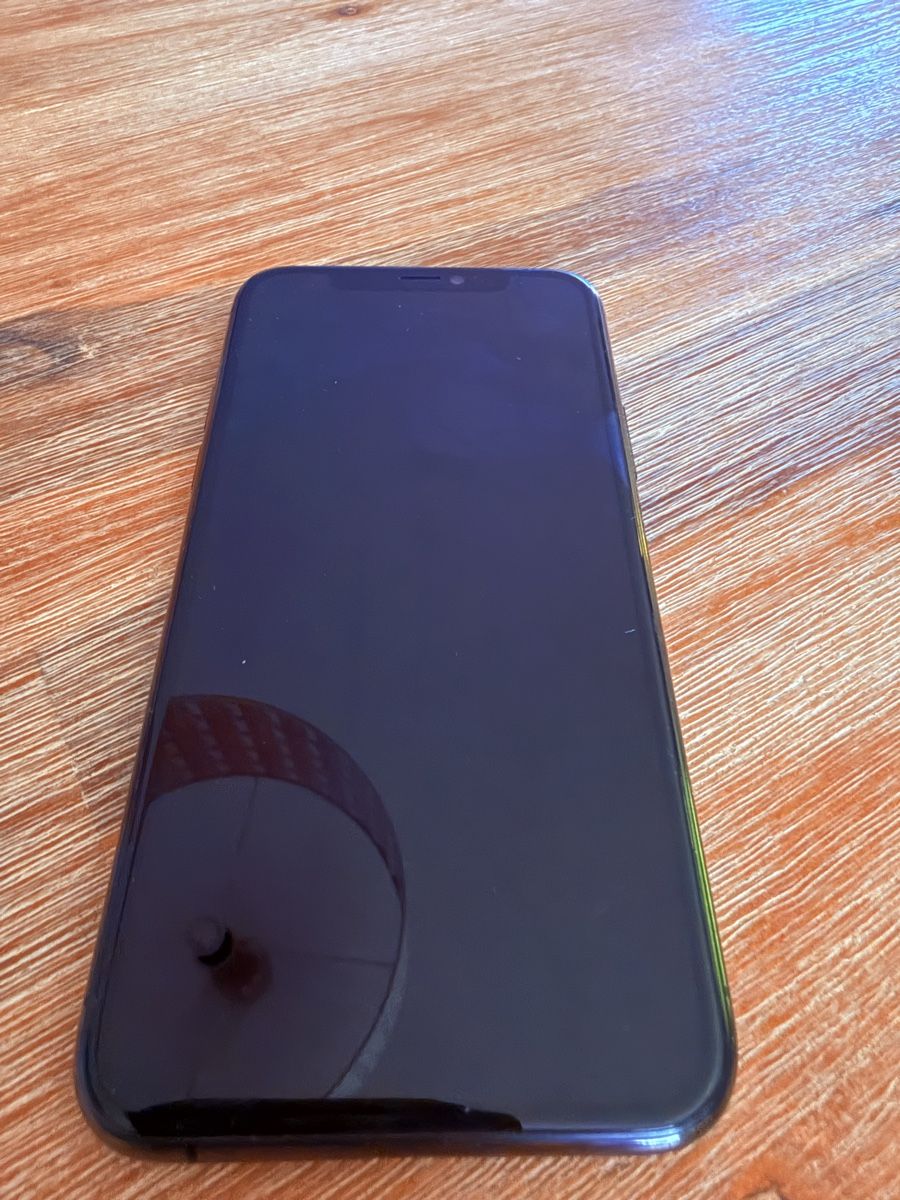 Apple Telefoni cellulari / Smartphones: iPhone 11 Pro mit defektem Rückglas – Difettoso da Boningen venduto da Tannsebaum