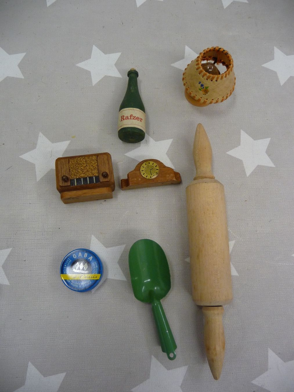Giocattoli: Puppengeschirr Puppenservice und diverses – Usato da Rafz venduto da Powacaddy 1