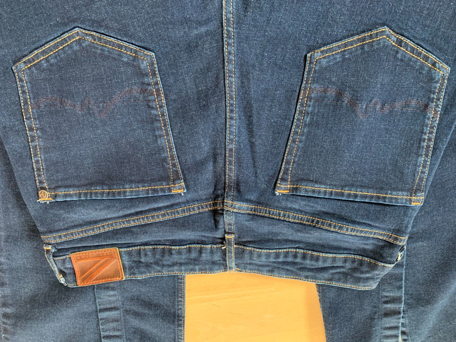 Pepe Jeans Jeans: Pepe Jeans, Gr. 33 / 30 – Nuovo (secondo la descrizione) da Worb venduto da farben20zauber 2