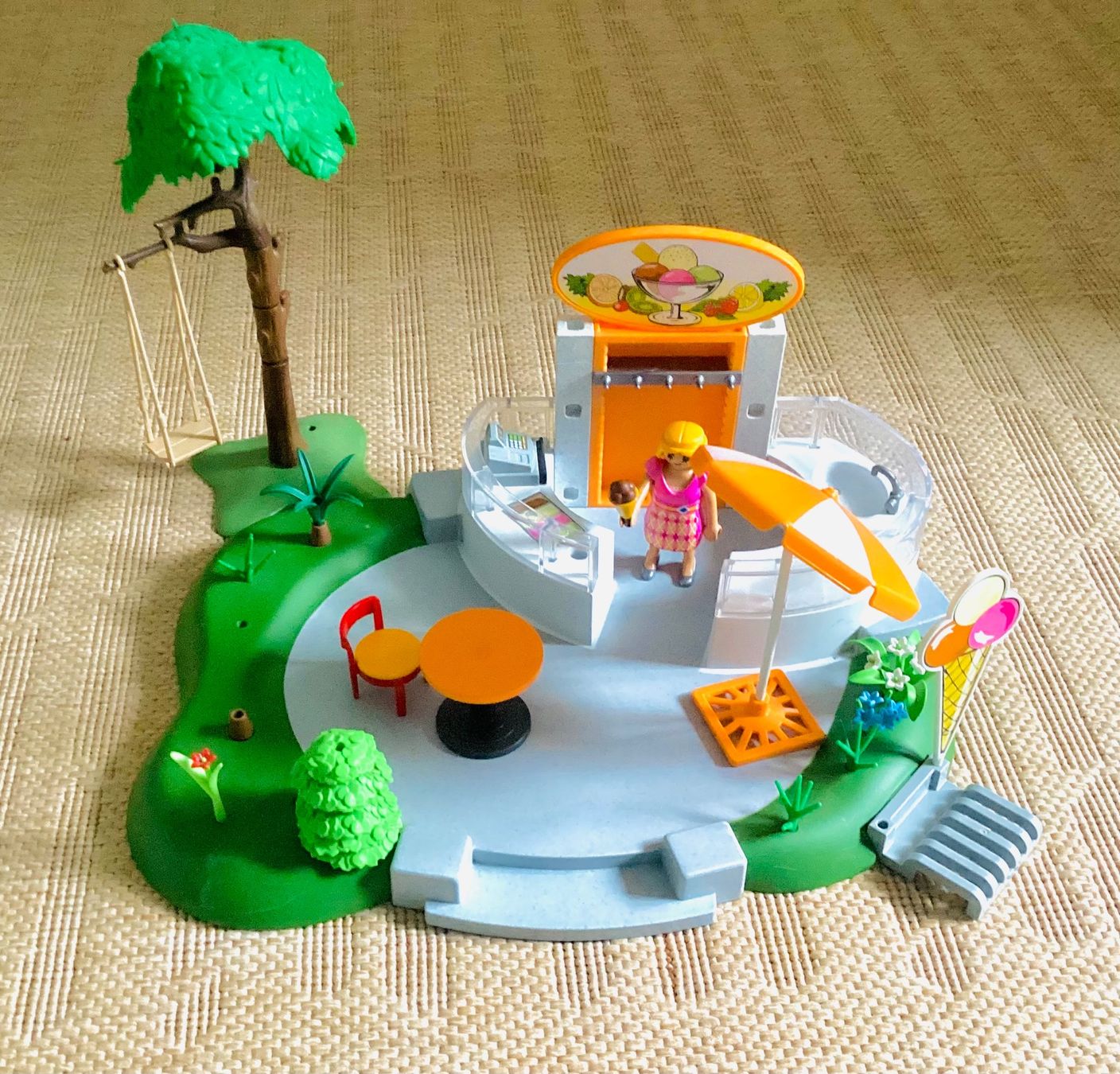 Playmobil Maisons pour enfant: Playmobil Eisdiele – D'occasion à Bonstetten par tar_t6jv