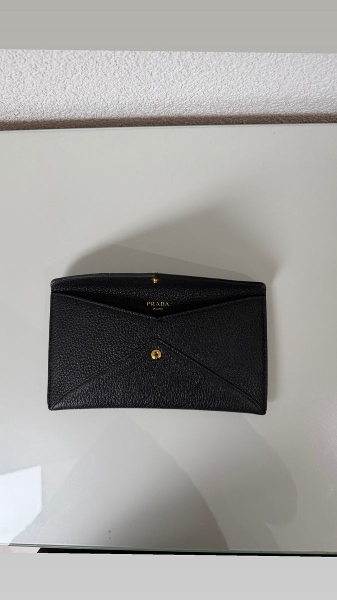 Prada Borse da donna: Prada Clutch – Nuovo (secondo la descrizione) da Dietikon venduto da eli_cy5t 3