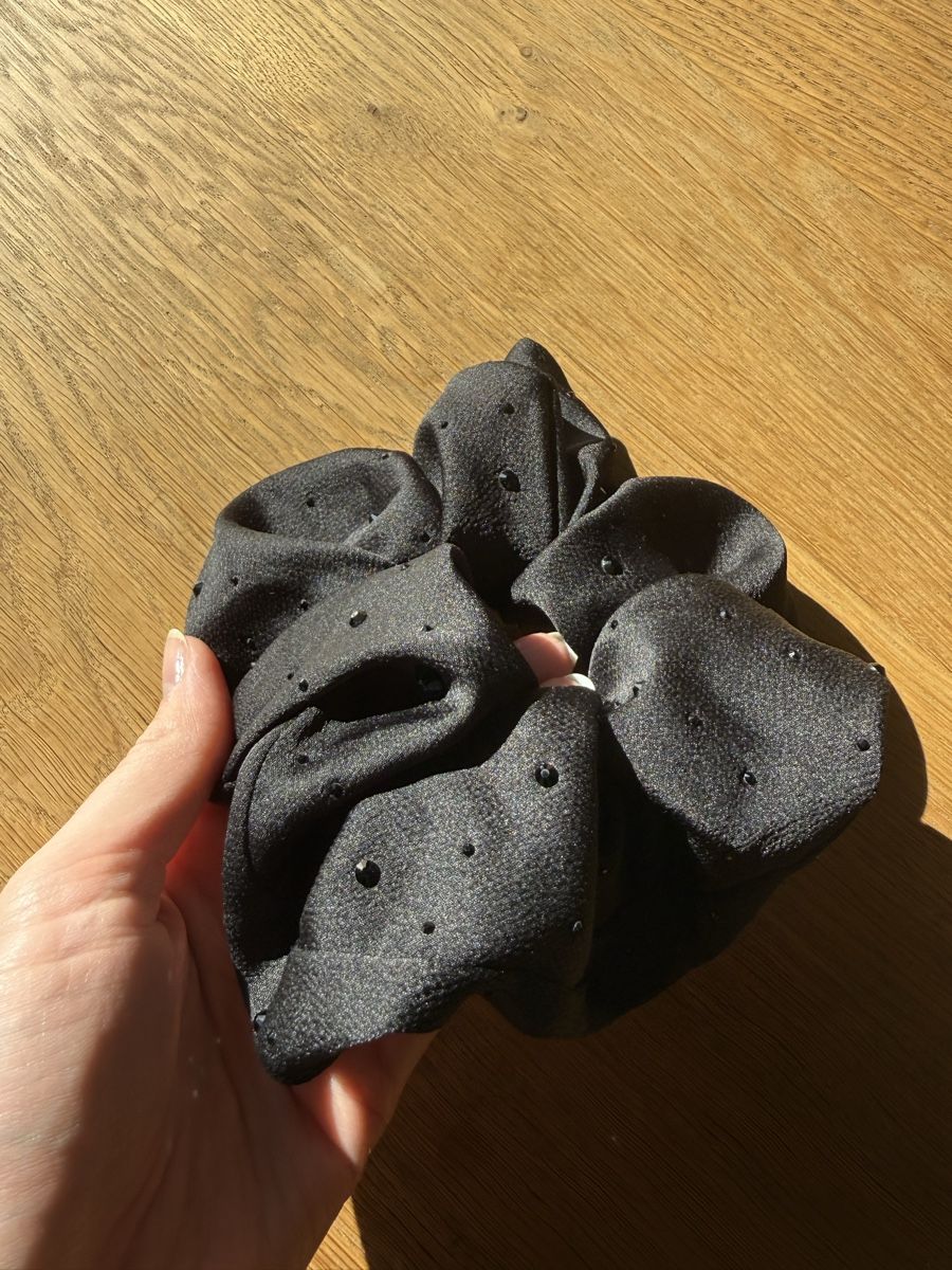 Accessoires pour cheveux: Schwarzer Glitzer Scrunchie von Sandro – D'occasion à Bottmingen par Itsclaire 2