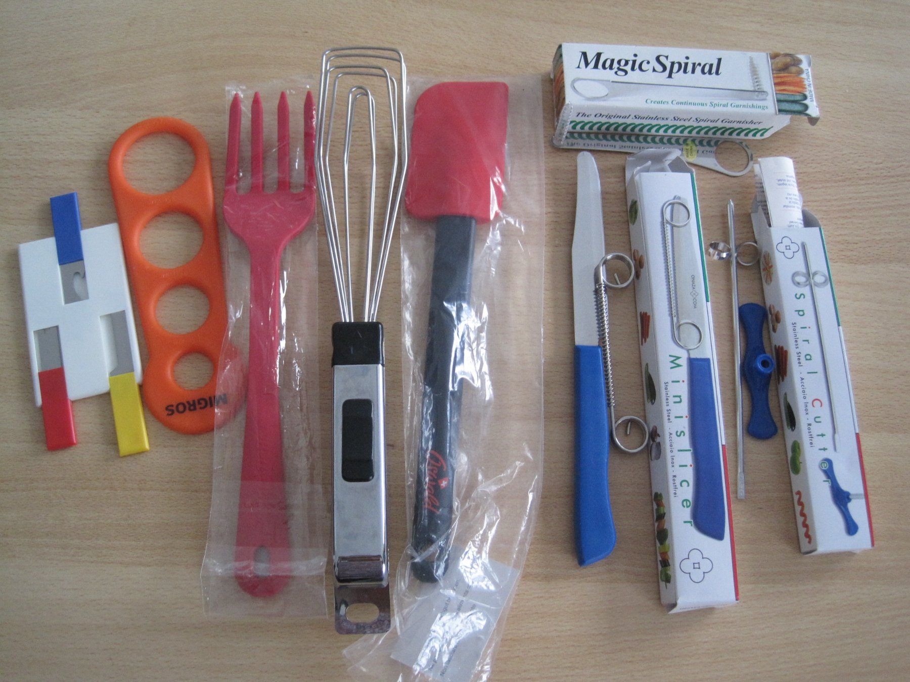 Komplettküchen: Diverse Küchen Utensilien – Neu und originalverpackt aus Schachen LU von moepsli5