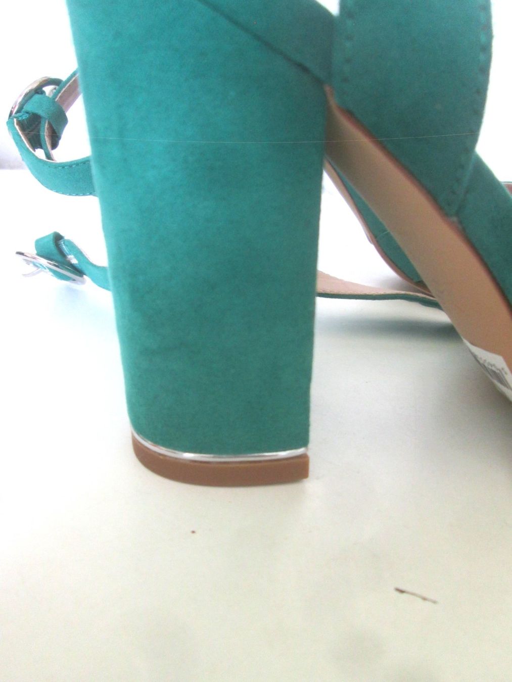 New Look Scarpe da donna: Sandalen New Look, Größe 37, neue – Usato da Sementina venduto da babucia 1