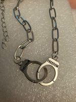 Silberfarbene Gliederkette mit 2 Handschellen "freedom" neu
