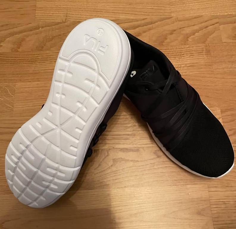 Scarpe da uomo: Fila Schuhe schwarz  – Usato da Bern venduto da TaBern 1