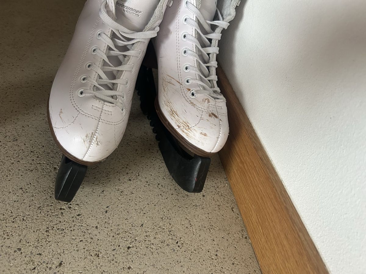 Pattini da ghiaccio: Bladerunner Diva Schlittschuhe  – Usato da Wolfhausen venduto da eil_jc5j 4