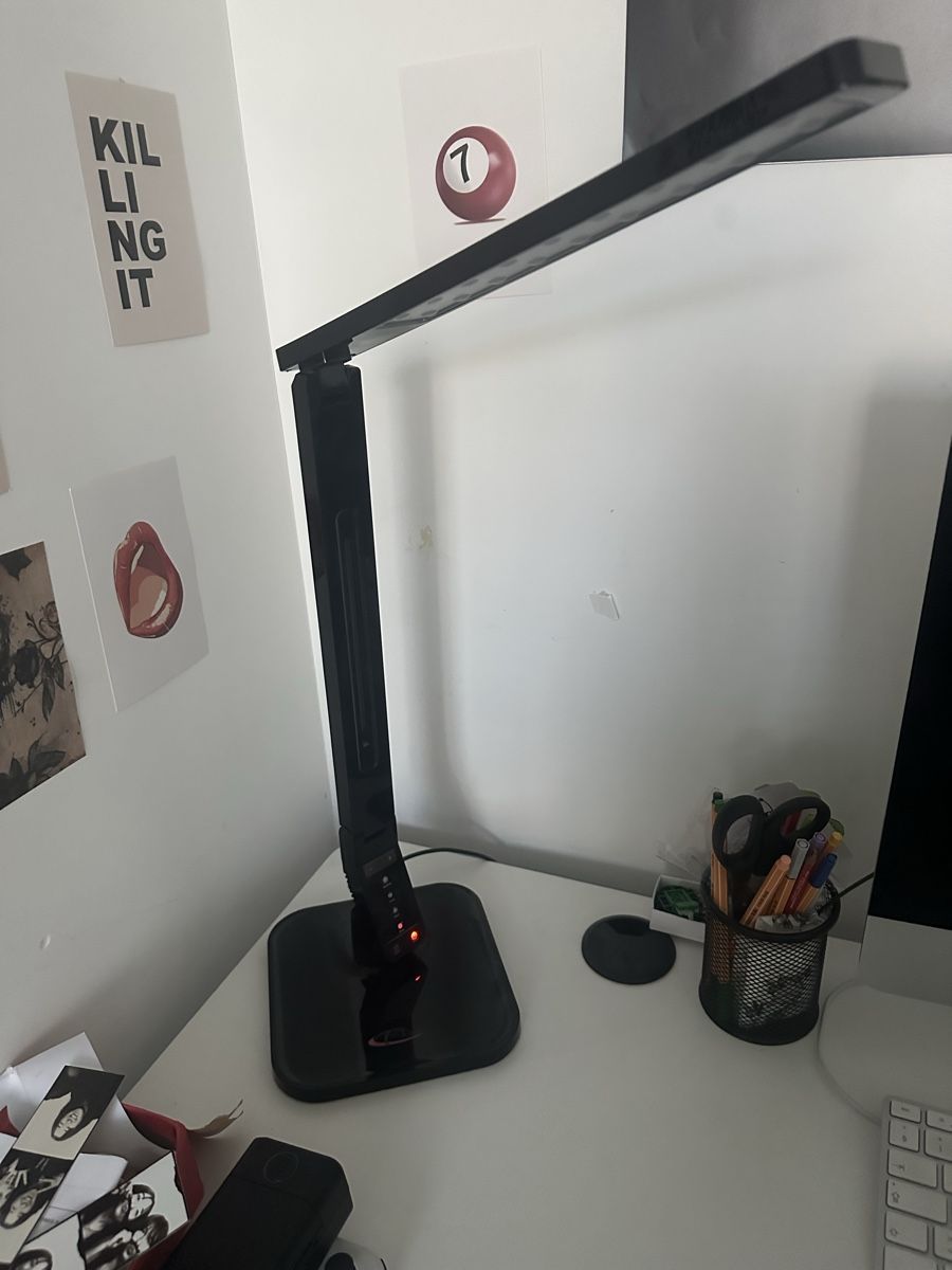 Lampen: Black LED Desk Lamp with Multiple Modes – Neu (gemäss Beschreibung) aus Dietlikon von DimitraS