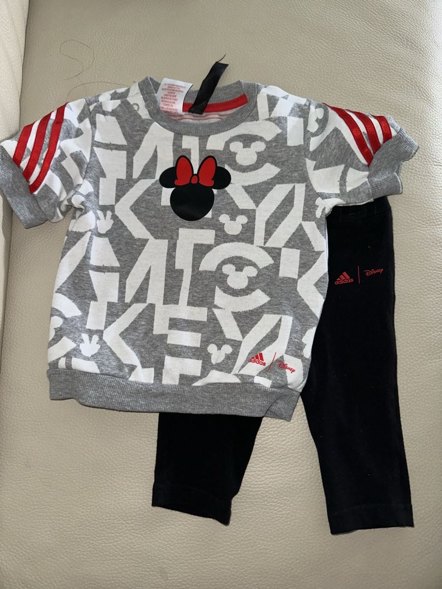 Adidas Lotti & Set di vestiti: Adidas Disney Set GR. 68 – Nuovo (secondo la descrizione) da Domat ems venduto da LilliFee.- 1