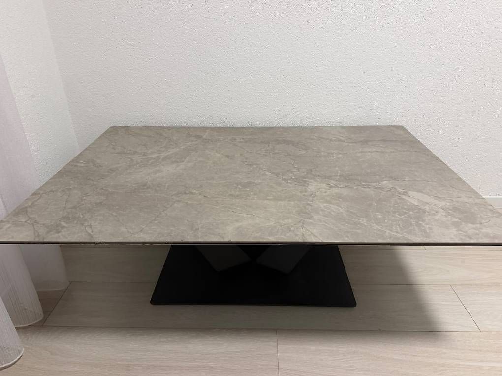 Tables: Table de salon céramique  – D'occasion à Granges-Paccot par Fribourg17 1