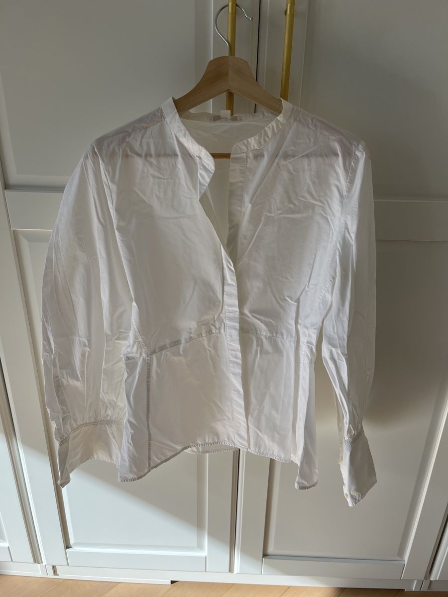 Cos Blusen: White cos blouse – Neu (gemäss Beschreibung) aus Wetzikon ZH von