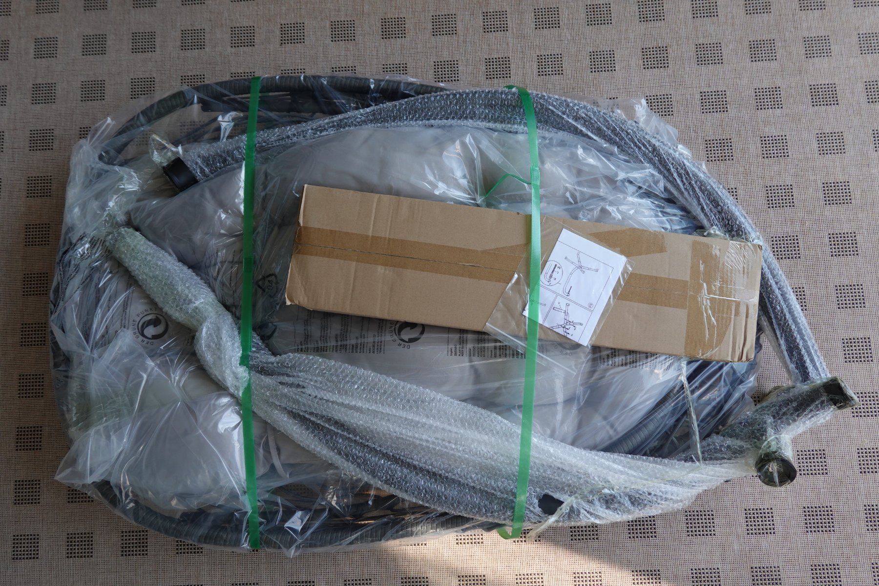 Viplounge Gartenhängesitze: Hängesessel Jardineero – Neu und originalverpackt aus Einsiedeln von Steipilzli 3