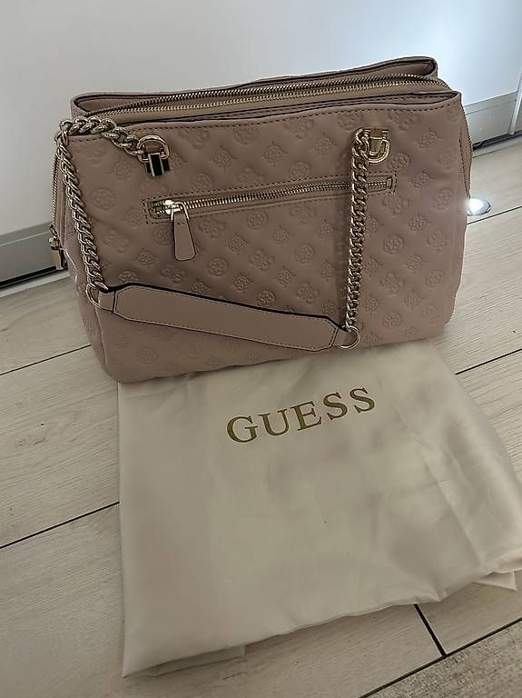 Taschen für Damen: Guess Est.1871 – Gebraucht aus Balerna von bfa_x265 2