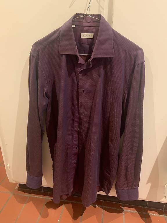 Hugo Boss Lotti di vestiti: Hemde und Pullover 39/40 & M. Boss, J&J – Usato da Davos Dorf venduto da BenoitFichaux 3