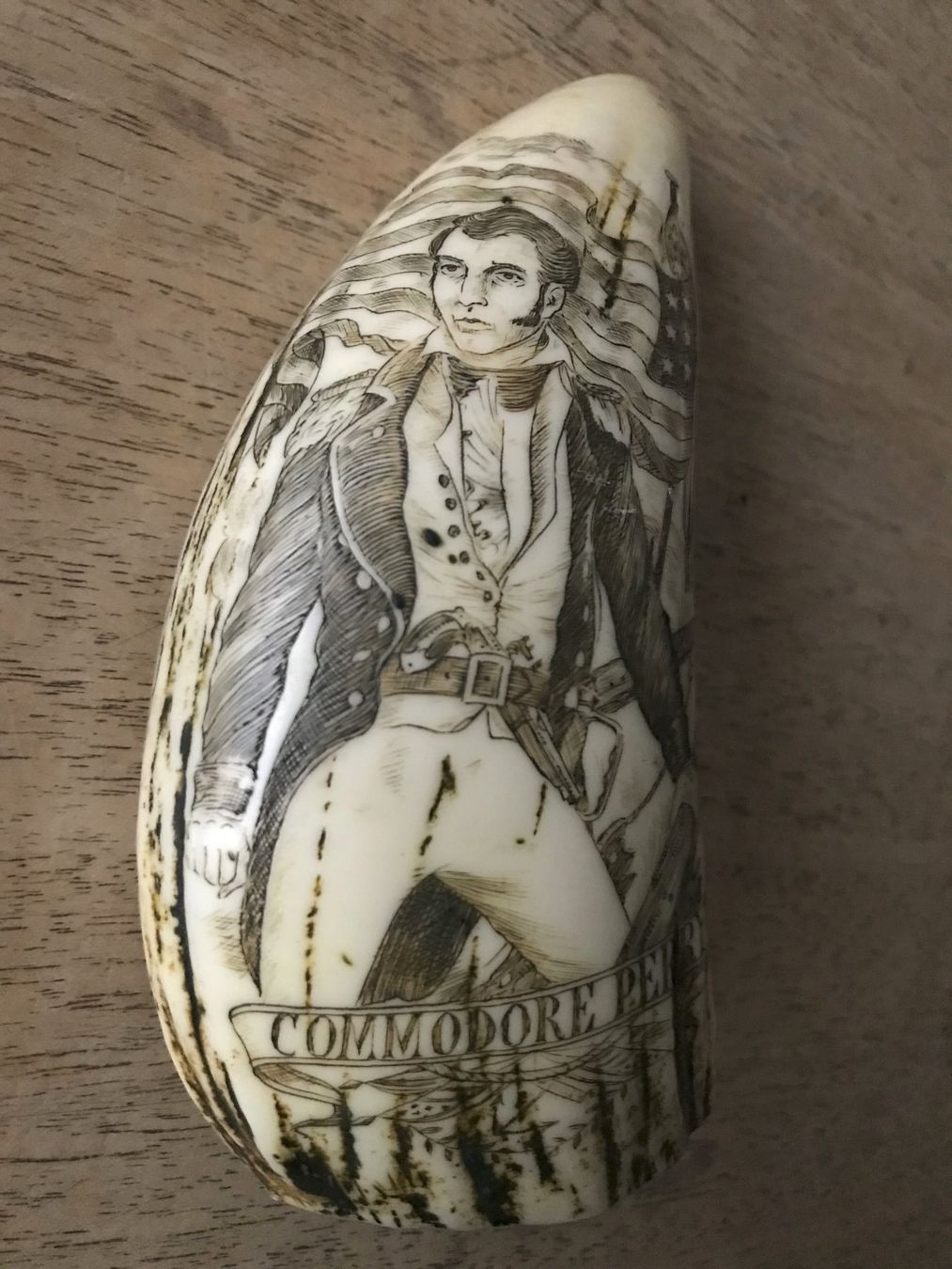 Sculture & Statue: WALROSSZAHN KOPIE/REPLIK  «Commodore Perry" – Usato da Luzern venduto da Immergern