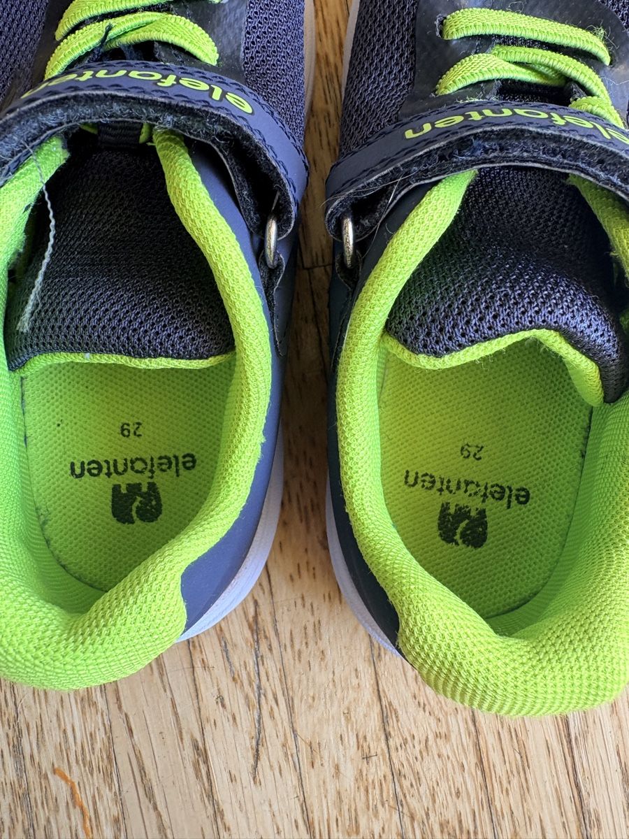 Elefanten Scarpe per ragazzi: Elefanten Trainers - Blue & Green - Size 29 – Usato da Zürich venduto da Greenleaves 2