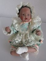 Mini Puppe "Danielle", Sammlerpuppe Yolanda Bello, 15 cm