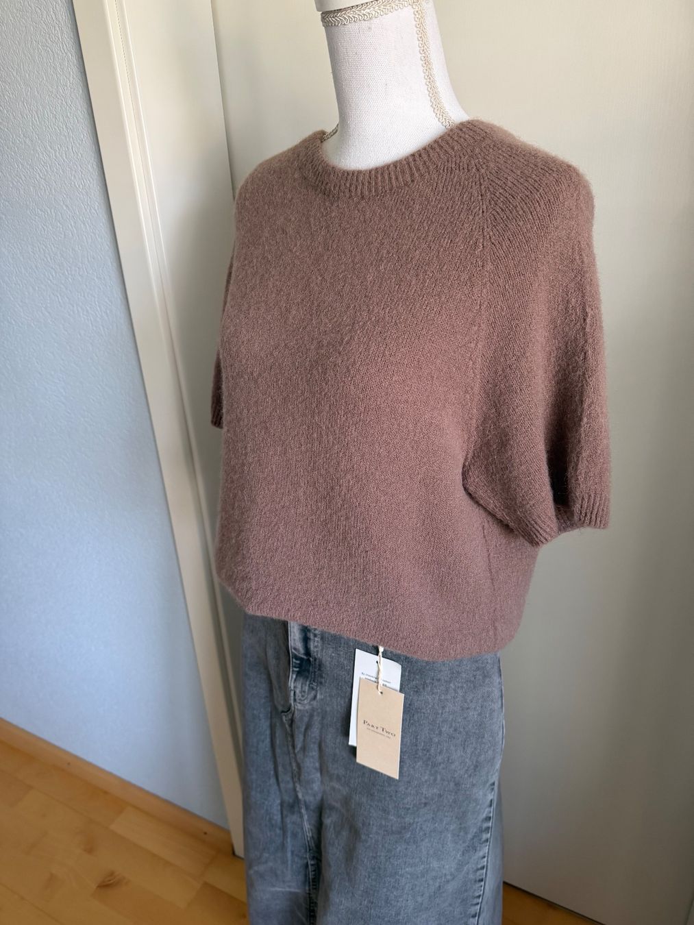 Lotti di vestiti: Pullover und Jeansrock im Set – Usato da Lohn SH venduto da mathea 3
